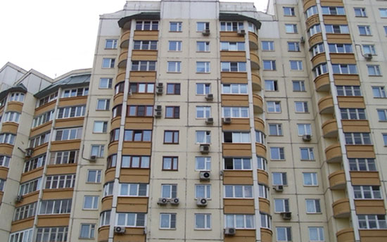 Остекление балкона в доме серии П 111М Яхрома