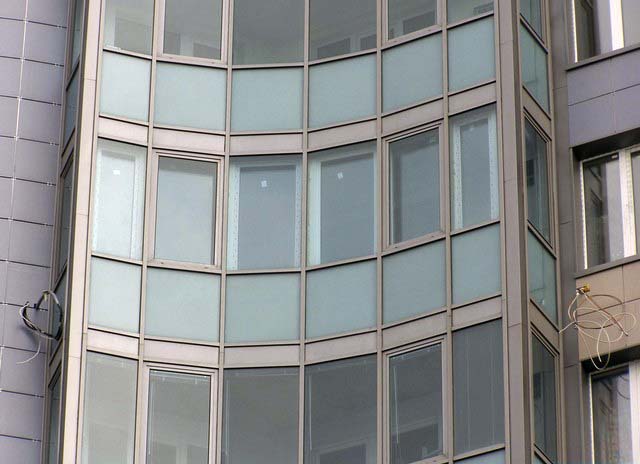 Теплое остекление балкона без изменения фасада Яхрома