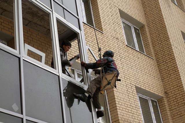 Установка остекление балконов: продажа и установка окон Яхрома