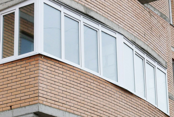 Фото пластиковых окон и балконов Яхрома
